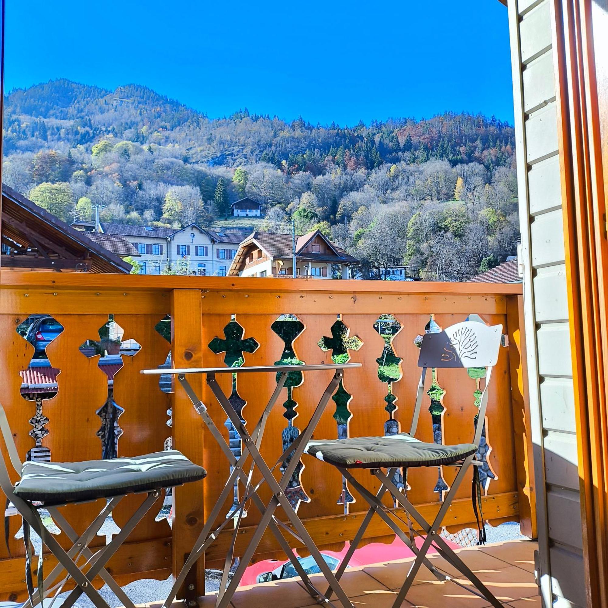 T2 Tout Confort Avec Balcon Au Calme Entre Lac Et Montagne Brizon Extérieur photo